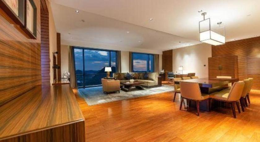 New World Guiyang Hotel Esterno foto